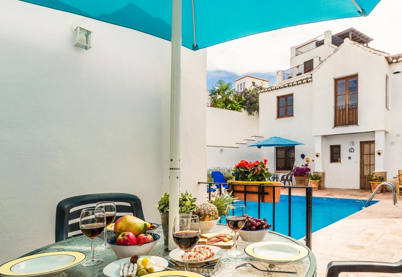 Casa Mundo - 16Th Century Traditional White Village House With Pool Pinos del Valle 外观 照片