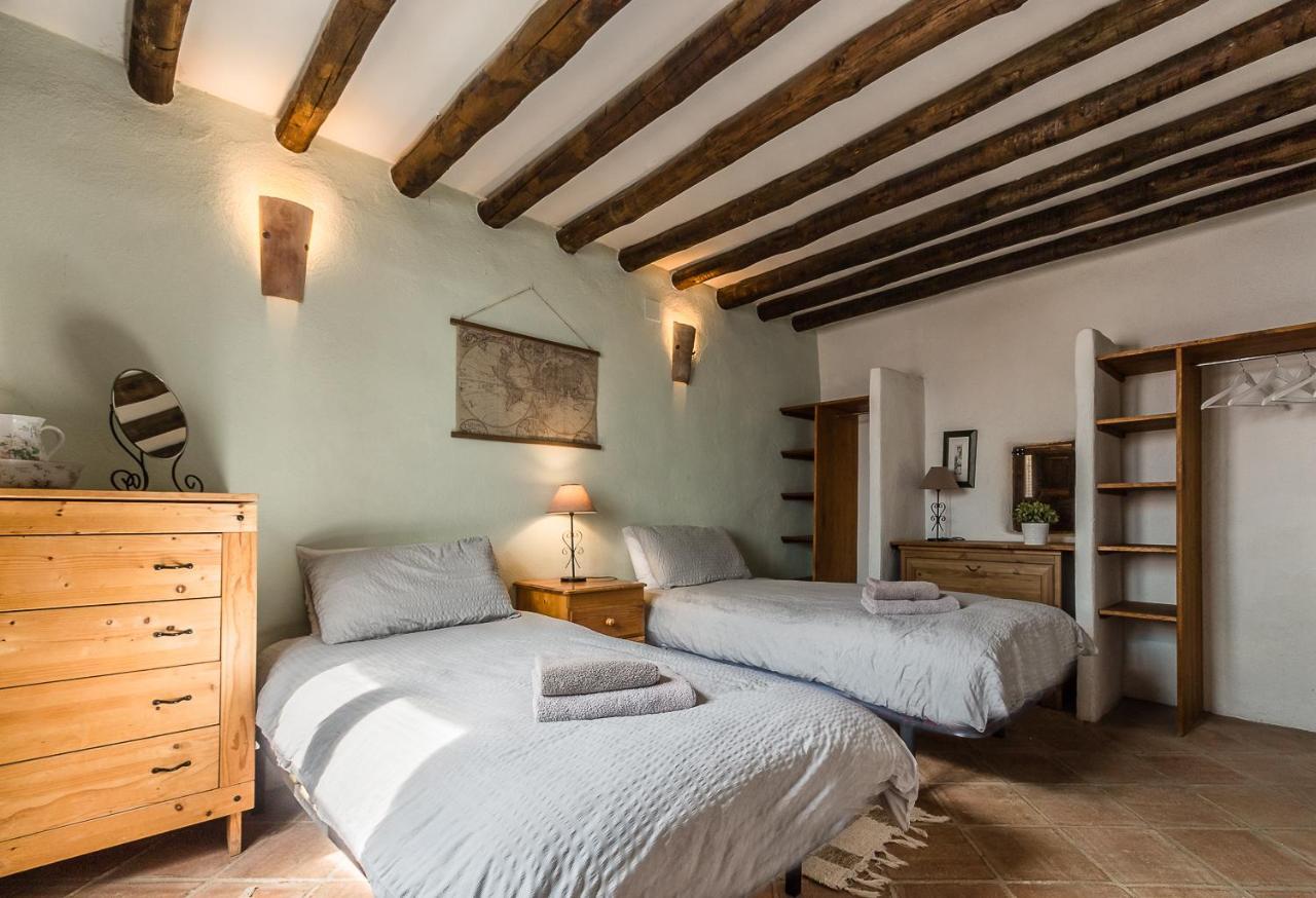 Casa Mundo - 16Th Century Traditional White Village House With Pool Pinos del Valle 外观 照片