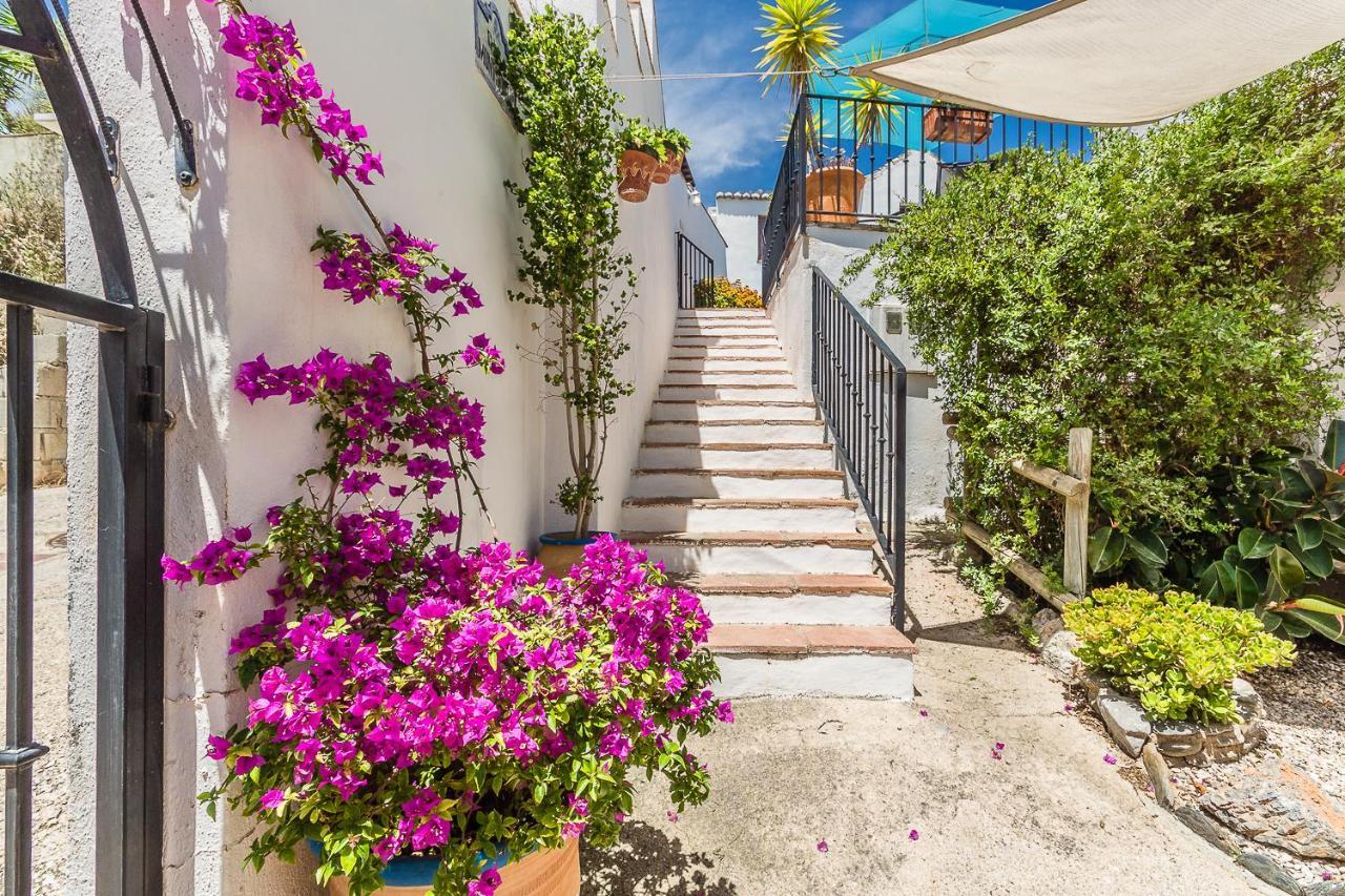 Casa Mundo - 16Th Century Traditional White Village House With Pool Pinos del Valle 外观 照片