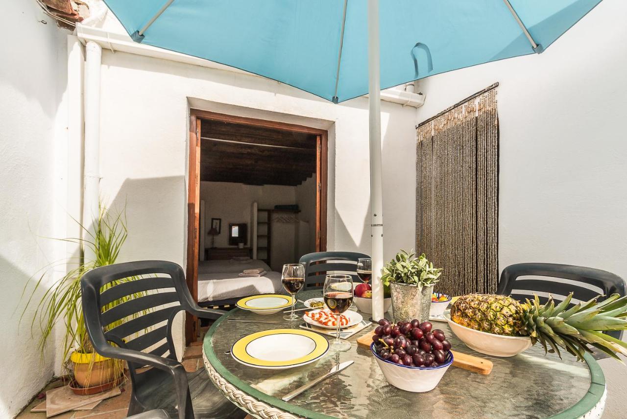 Casa Mundo - 16Th Century Traditional White Village House With Pool Pinos del Valle 外观 照片